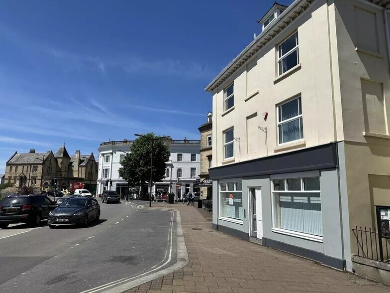 The Square, Barnstaple for sale - Primary Photo - Image 1 of 1