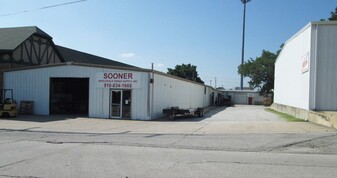 6410 E Archer St, Tulsa OK - Warehouse