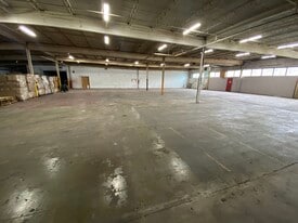 Warehouse or Factory, All expenses included. - Warehouse