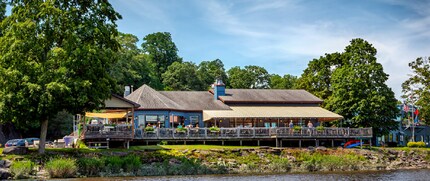 80 Shady Harbor Dr, New Baltimore, NY for lease Building Photo- Image 1 of 3