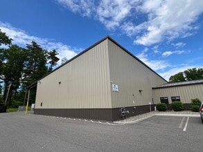 419 Route 146, Clifton Park, NY for lease Interior Photo- Image 1 of 8