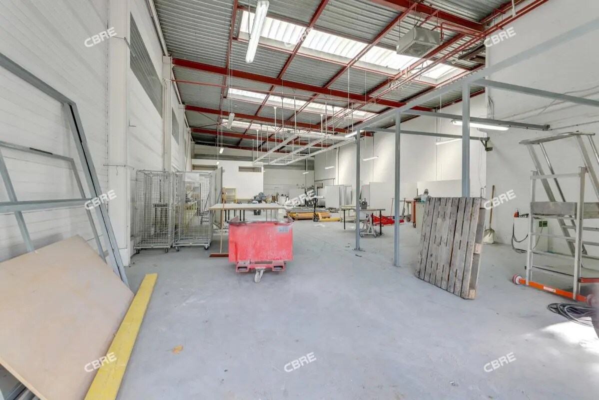 Flex in Buc for lease Interior Photo- Image 1 of 9