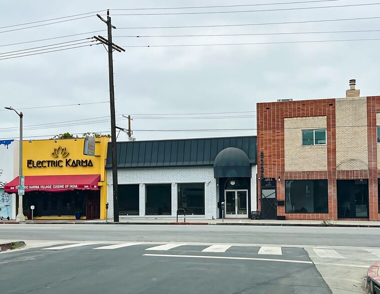 8226 W 3rd St, Los Angeles, CA for lease - Building Photo - Image 1 of 12