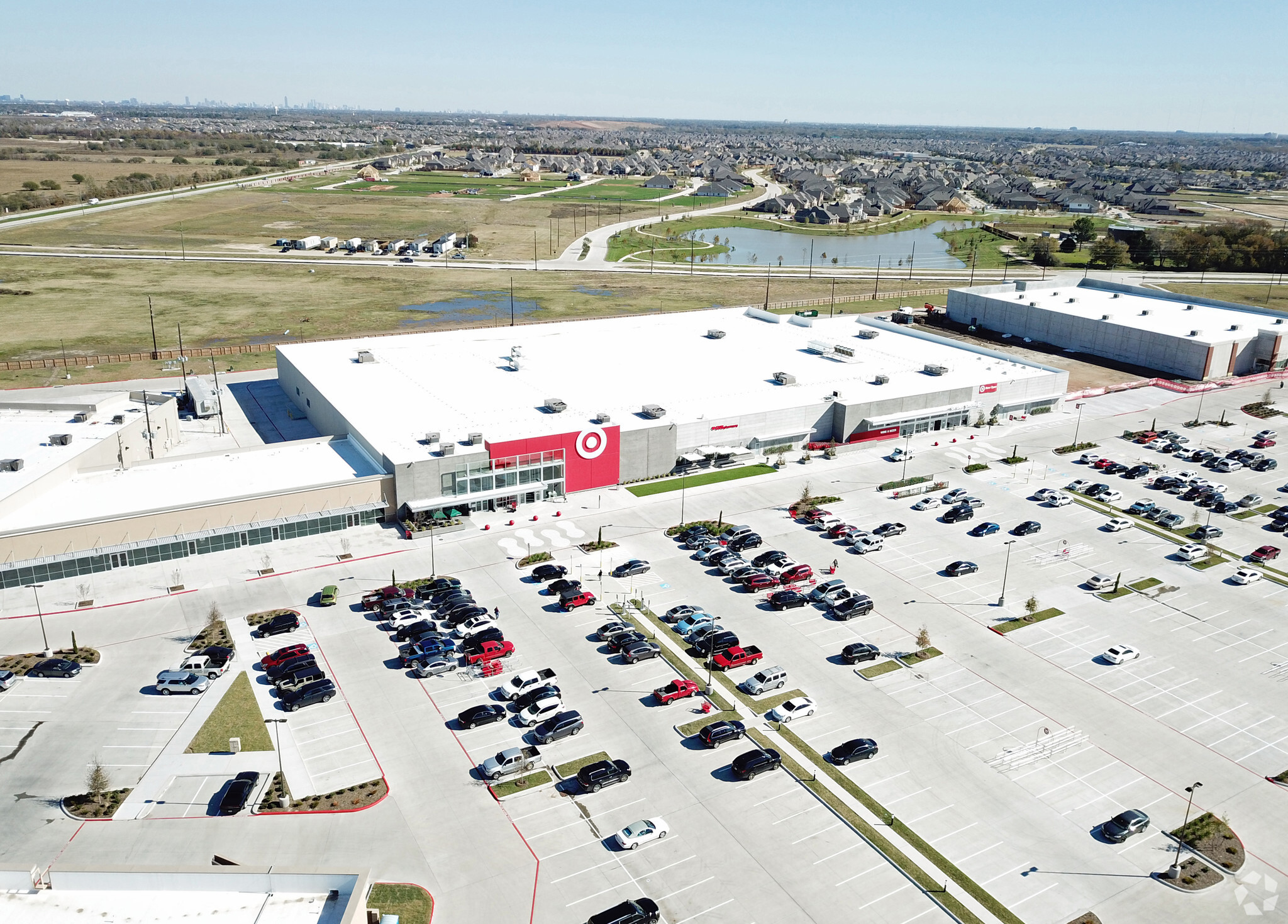 10241 W Grand Pky S, Richmond, TX for sale Primary Photo- Image 1 of 1