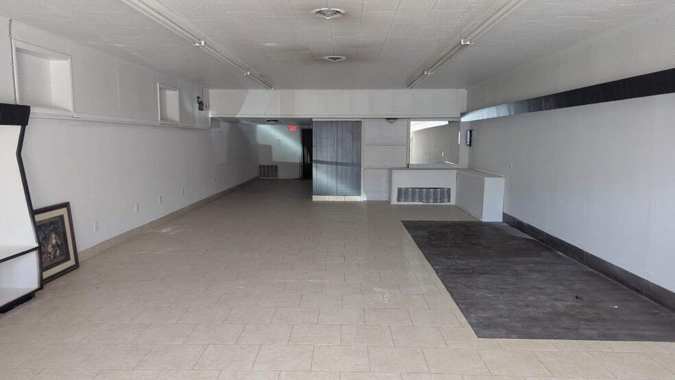 112 S Main St, Fairview, OK for sale - Building Photo - Image 2 of 6