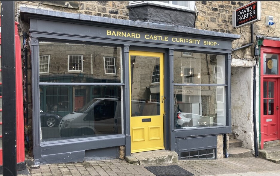 24 The Bank, Barnard Castle for sale - Building Photo - Image 1 of 1