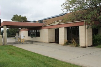 2572-2658 W 4700 S, Salt Lake City, UT for lease Building Photo- Image 2 of 4