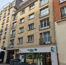 Office in Clichy for lease Building Photo- Image 1 of 7