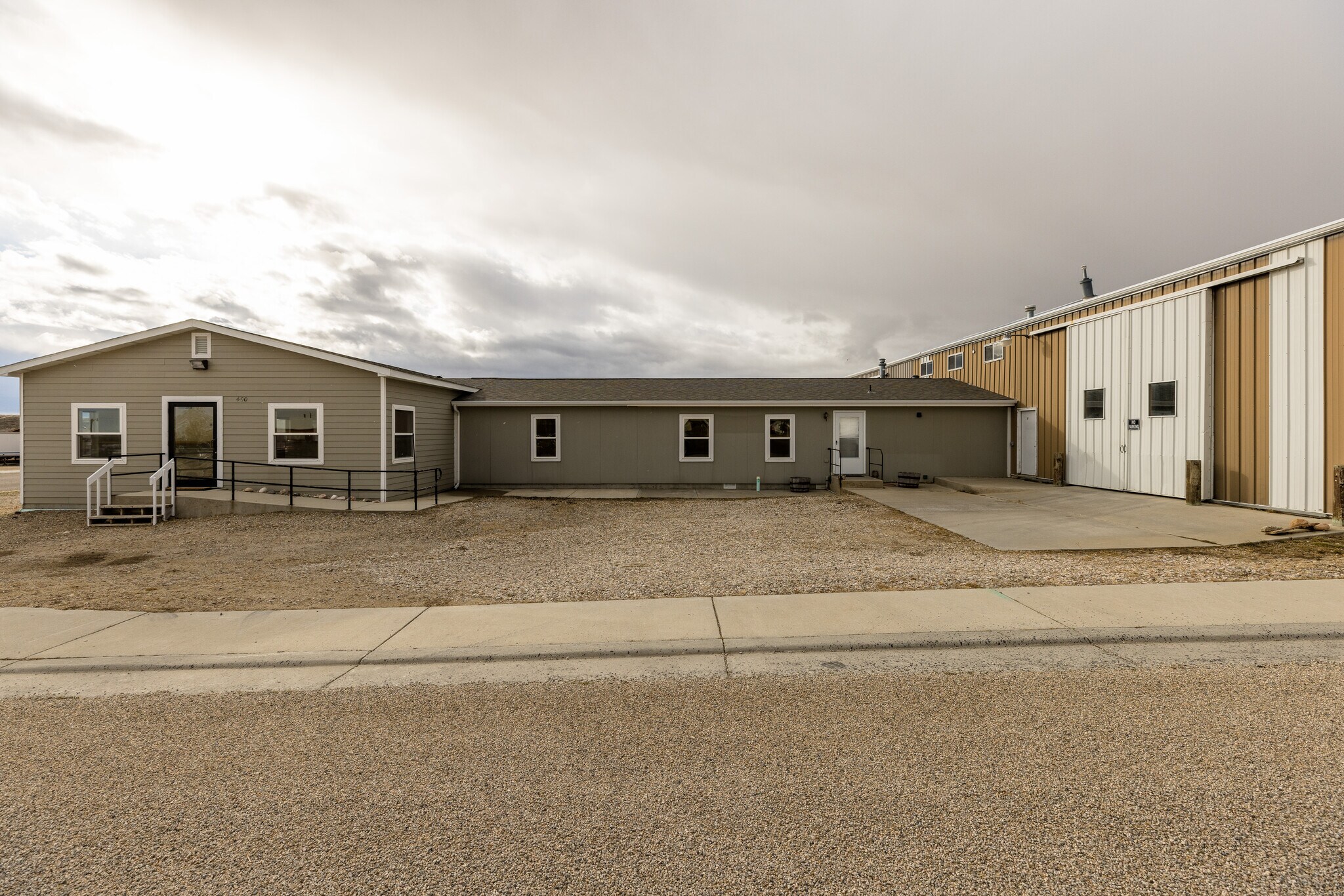 400 S Lucas St, Buffalo, WY for sale Building Photo- Image 1 of 1