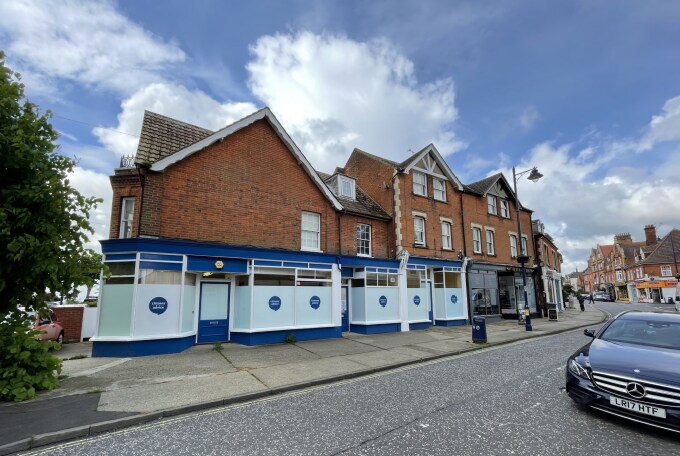 Orwell Rd, Felixstowe for sale Primary Photo- Image 1 of 1
