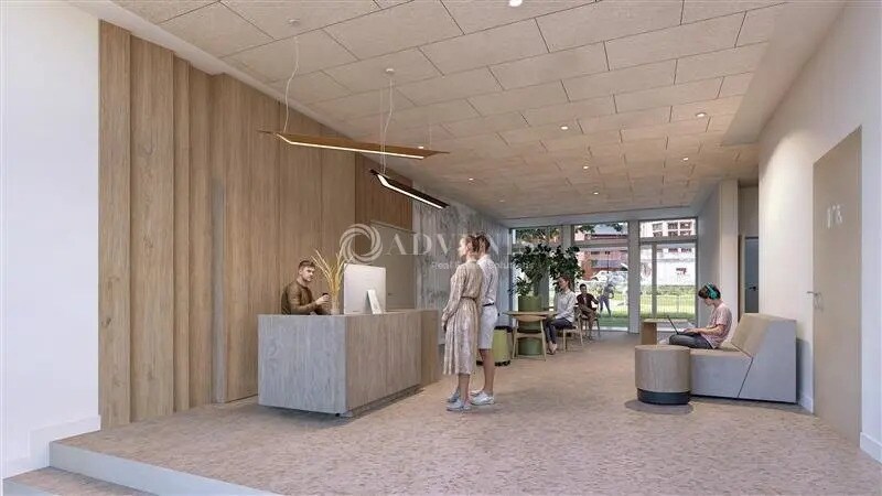 Office in Tours for lease - Building Photo - Image 3 of 8