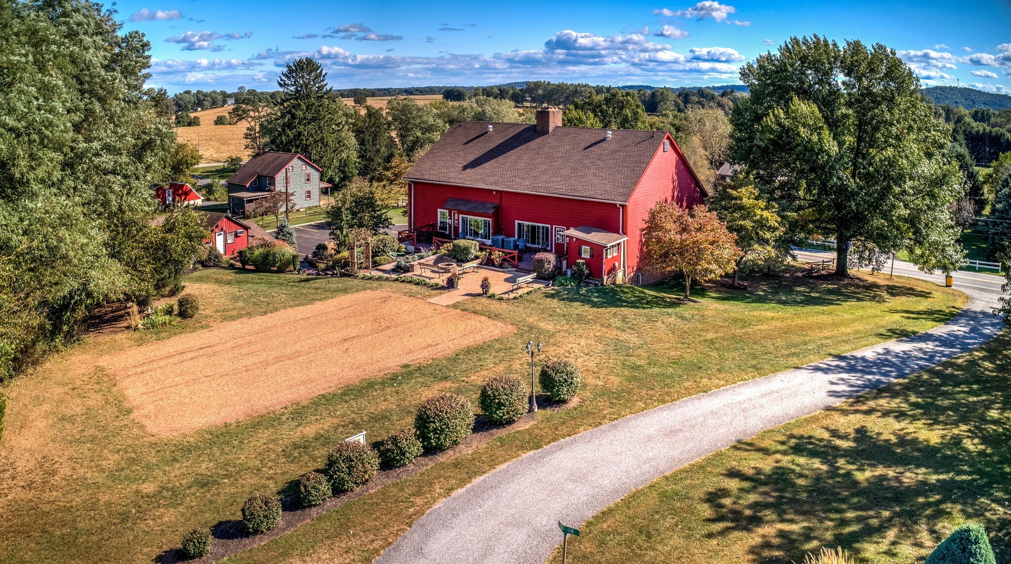 393 Valley Rd, Etters, PA for sale Primary Photo- Image 1 of 1