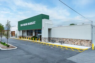 84 Worcester Rd, Framingham MA - Retail Space