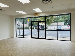 2330-2340 Atlanta Hwy, Cumming, GA for lease Building Photo- Image 2 of 5