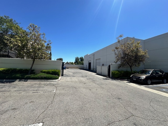 6868 Airport Dr, Riverside, CA 92504 - Bldg A | LoopNet