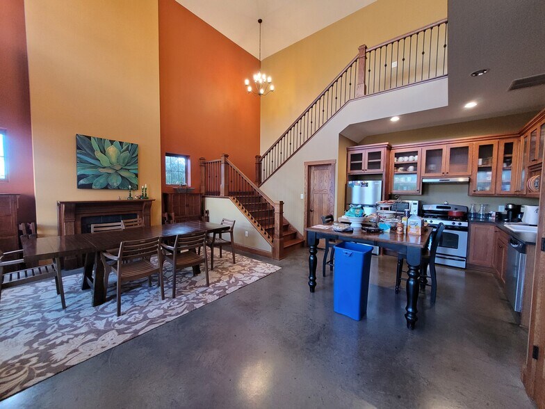 21476 Johnson St NE, East Bethel, MN for sale - Building Photo - Image 1 of 1