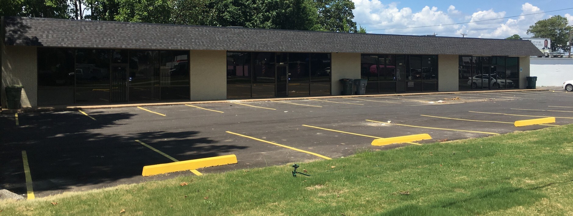 11361142 Mosby Rd, Memphis, TN 38116