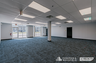 6551-6571 Cochran Rd, Solon, OH for lease Interior Photo- Image 1 of 7