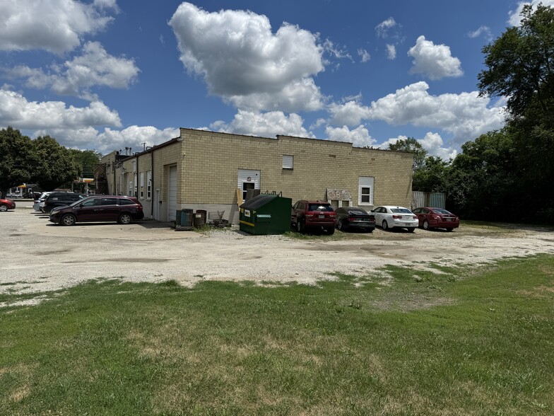 1049 S Miami St, West Milton, OH for sale - Building Photo - Image 3 of 20