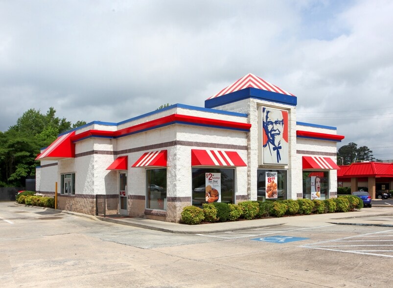 1815 Ashville Rd, Leeds, AL for lease - Building Photo - Image 1 of 3