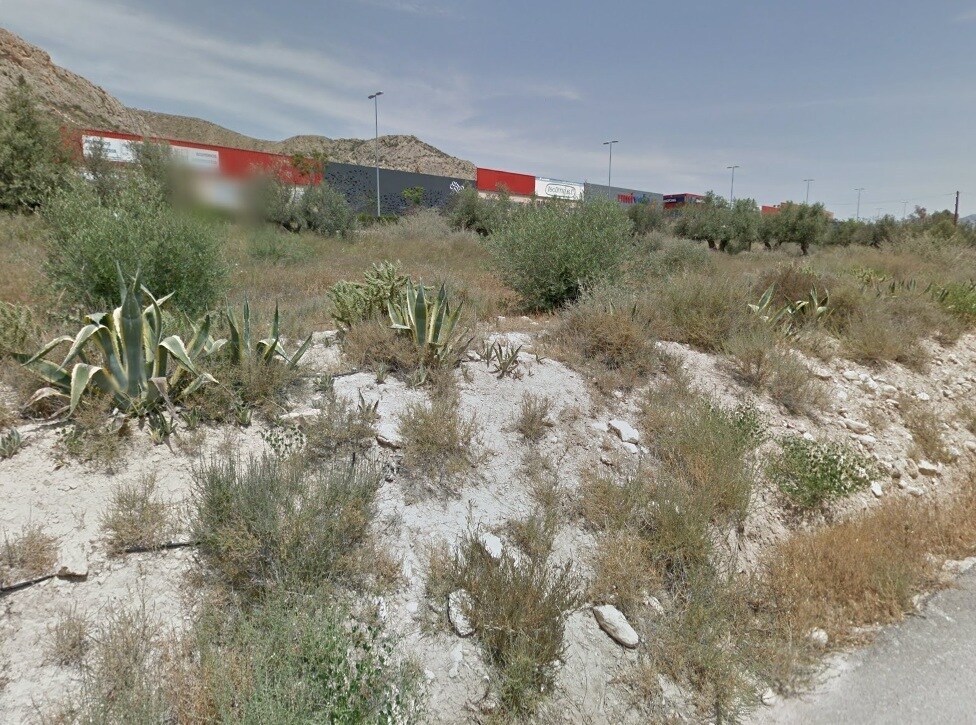 Land in Elda for sale Building Photo- Image 1 of 4