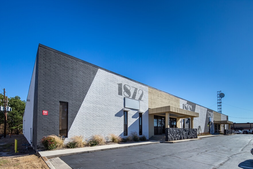 1862-1872 Enterprise Dr, Norcross, GA for lease - Building Photo - Image 2 of 4