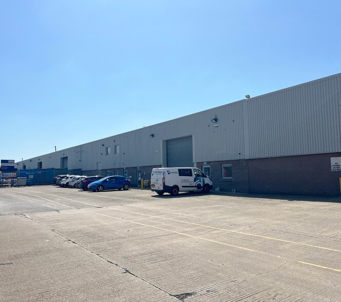 Pitmedden Rd, Dyce for lease - Building Photo - Image 1 of 6