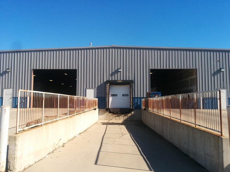 420 Olympia Dr Bloomington Il 61704 Warehouse Property For