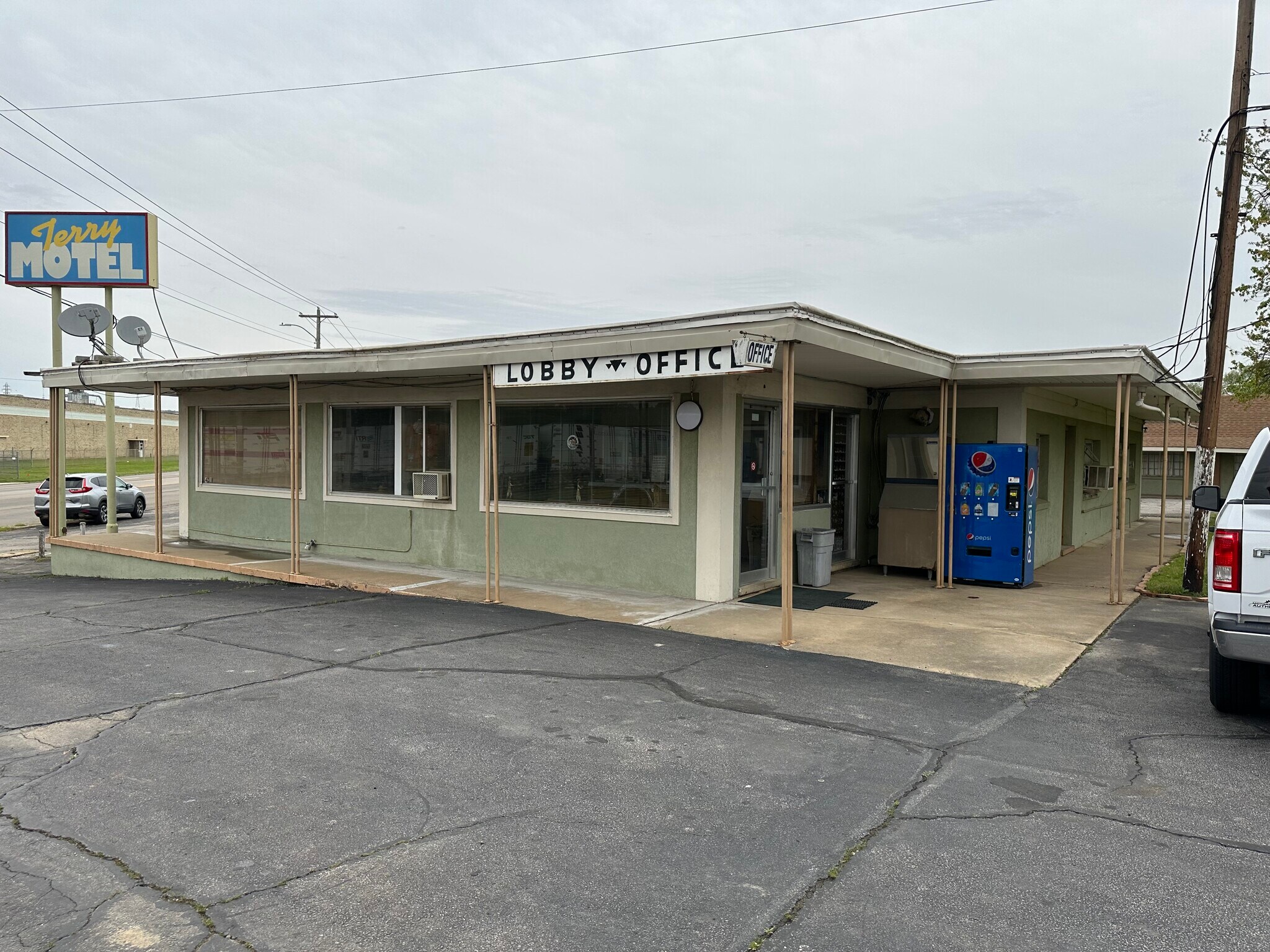 4020 Midland Blvd, Fort Smith, AR 72904