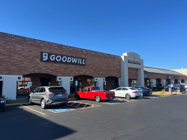 1122 N Higley Rd, Mesa, AZ for lease - Building Photo - Image 3 of 12