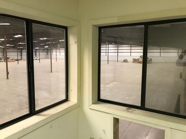 4001 S Main St, Roswell, NM for sale - Primary Photo - Image 1 of 1