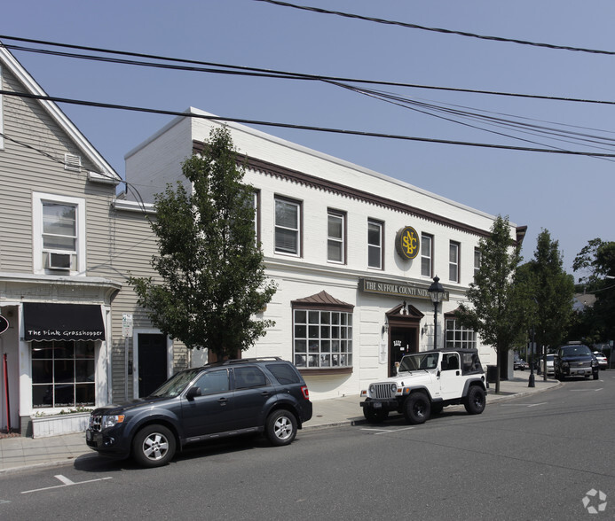 228 E Main St, Port Jefferson, NY for lease - Building Photo - Image 2 of 3