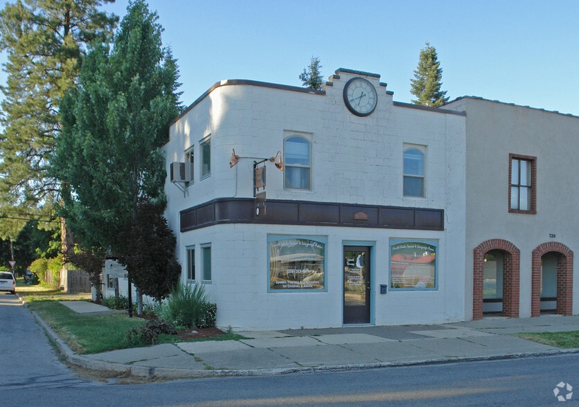 724 Pine St, Sandpoint, ID for sale - Building Photo - Image 3 of 42