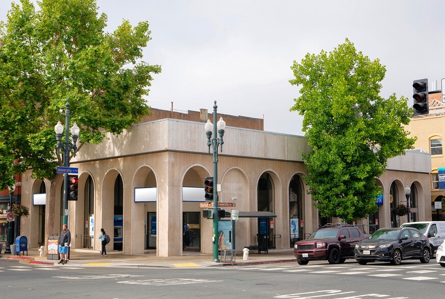 2000 Shattuck Ave, Berkeley, CA for lease - Building Photo - Image 2 of 8