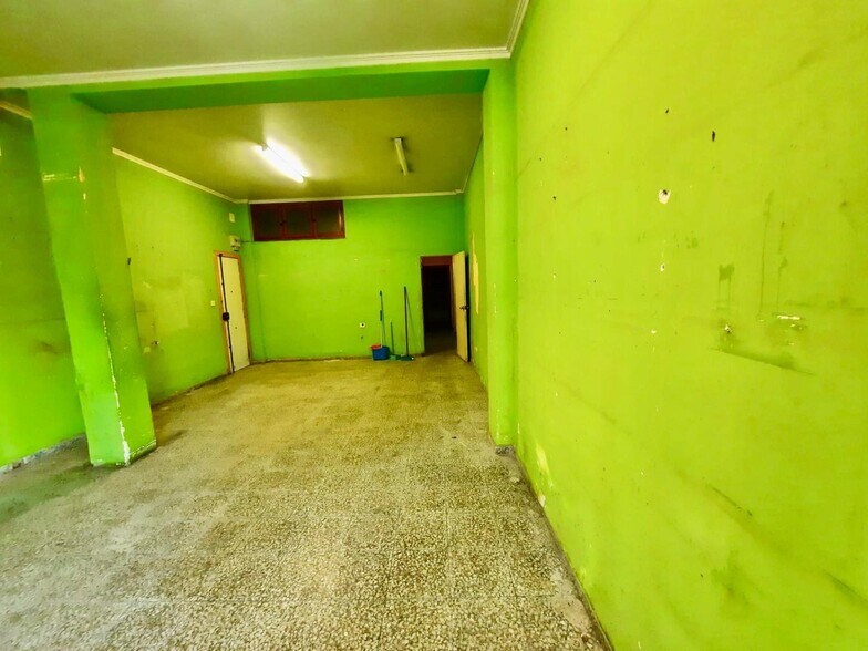 Retail in Albalat de la Ribera for sale - Building Photo - Image 2 of 11