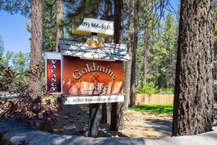 Goldmine Lodge - Motel
