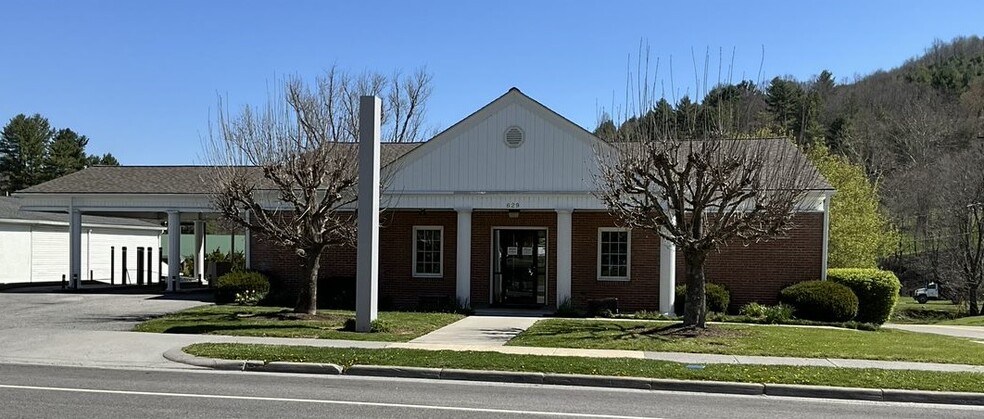 629 Main St, Bland, VA for sale - Building Photo - Image 1 of 1