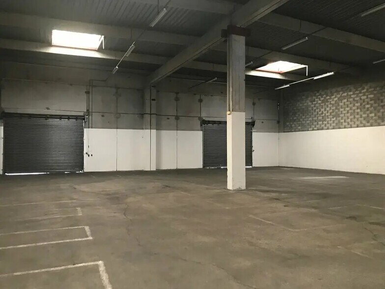 Industrial in Bruges for lease - Interior Photo - Image 3 of 3