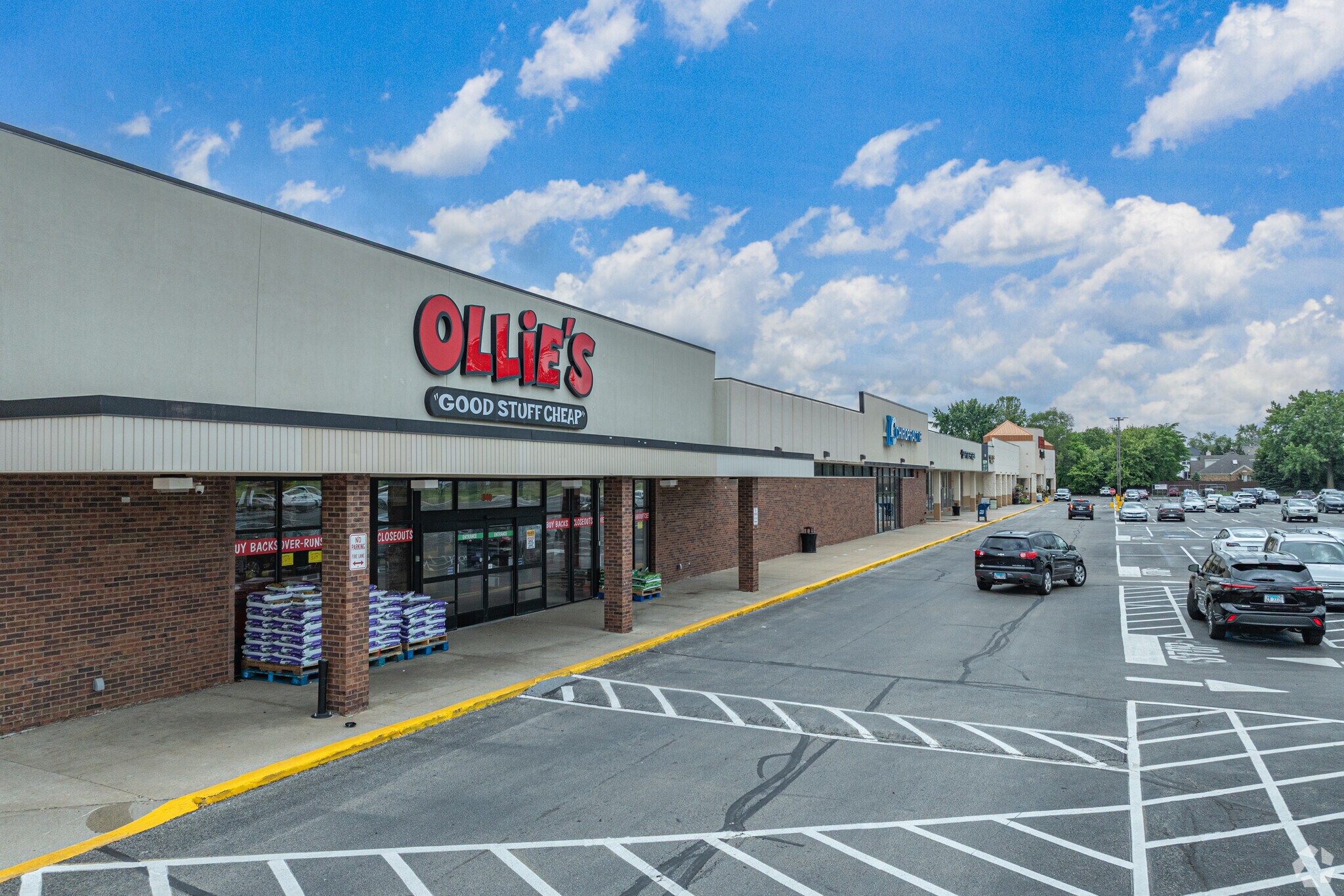 300-500 Summit Dr, Lockport, IL for sale Primary Photo- Image 1 of 1