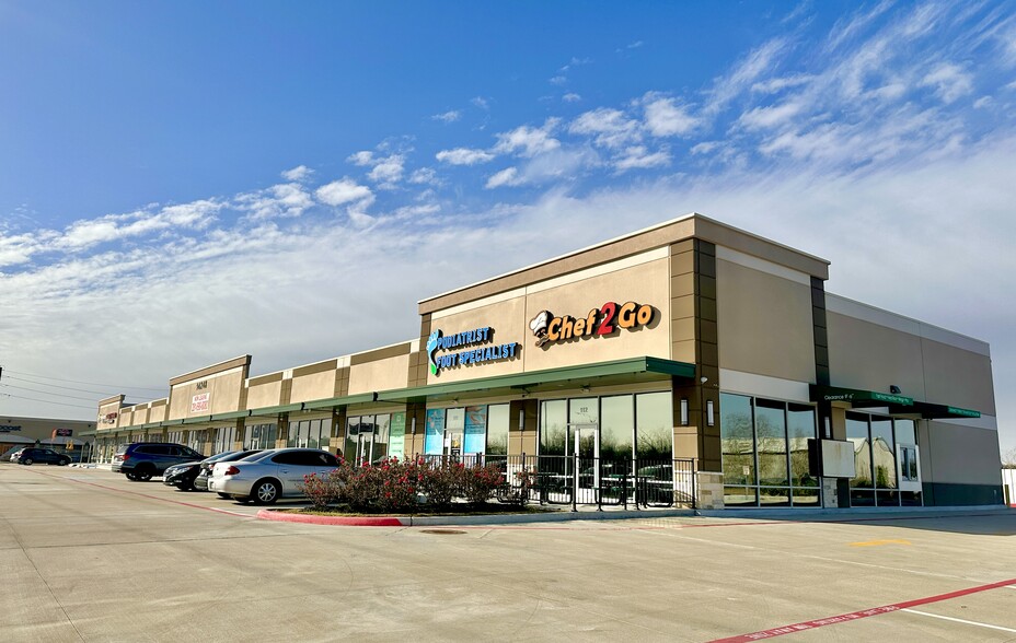 14248 Bellaire Blvd, Houston, TX for lease - Building Photo - Image 1 of 9