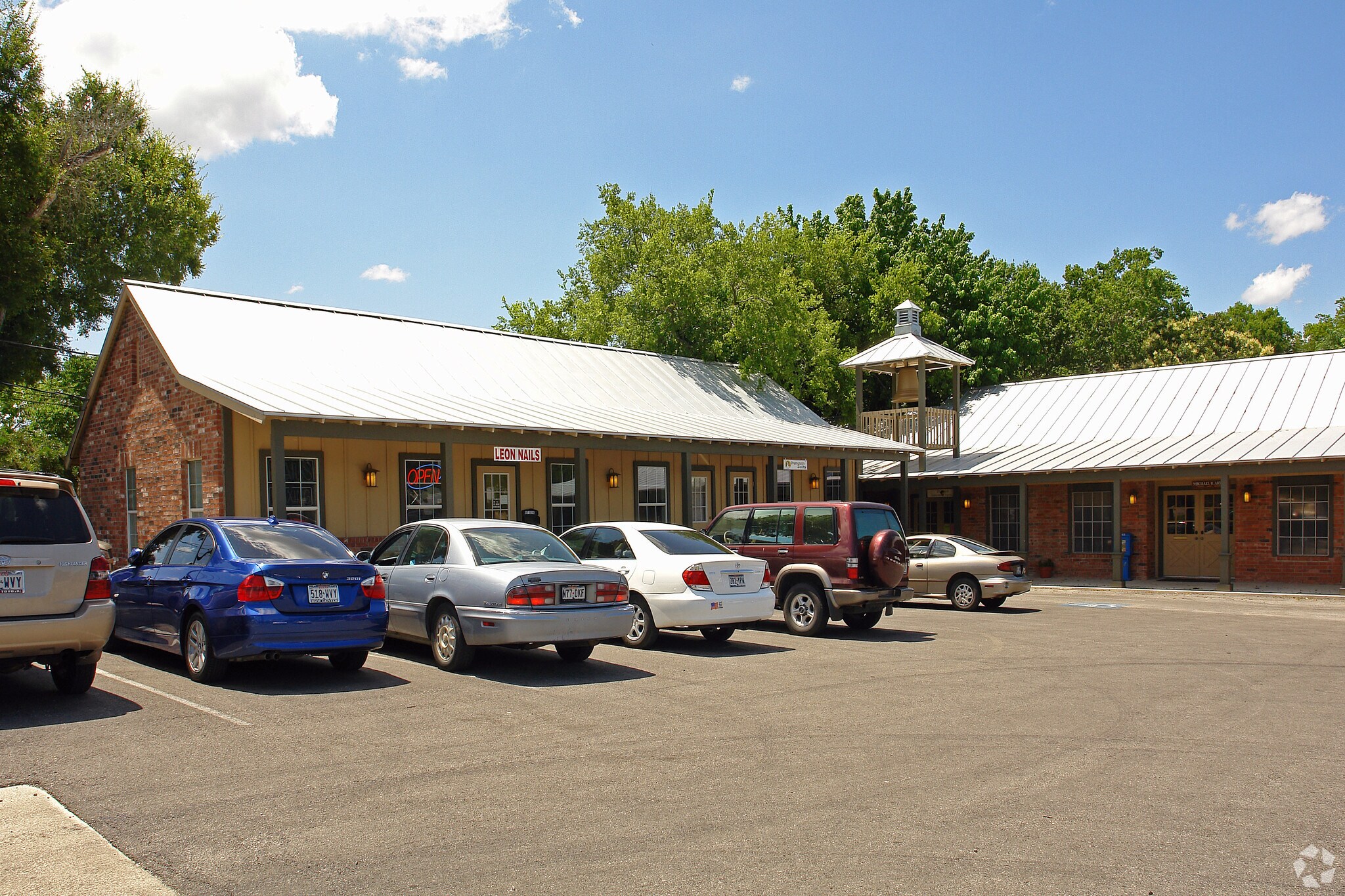 100 W Hosack St, Boerne, TX for sale Building Photo- Image 1 of 1