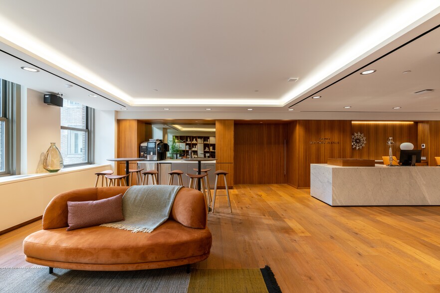 445 Park Ave, New York, NY for lease - Interior Photo - Image 1 of 5