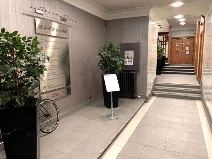 45 Hope St, Glasgow for lease - Lobby - Image 2 of 8