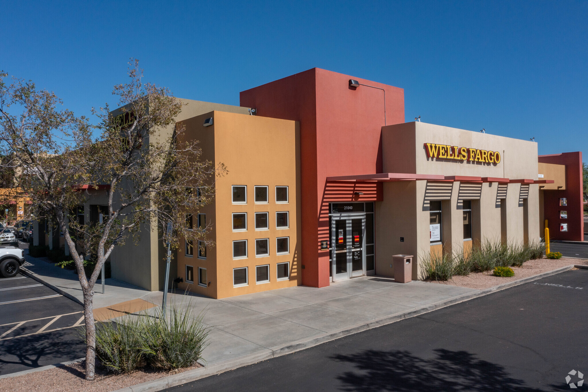 21040 N Tatum Blvd, Phoenix, AZ for sale Primary Photo- Image 1 of 5