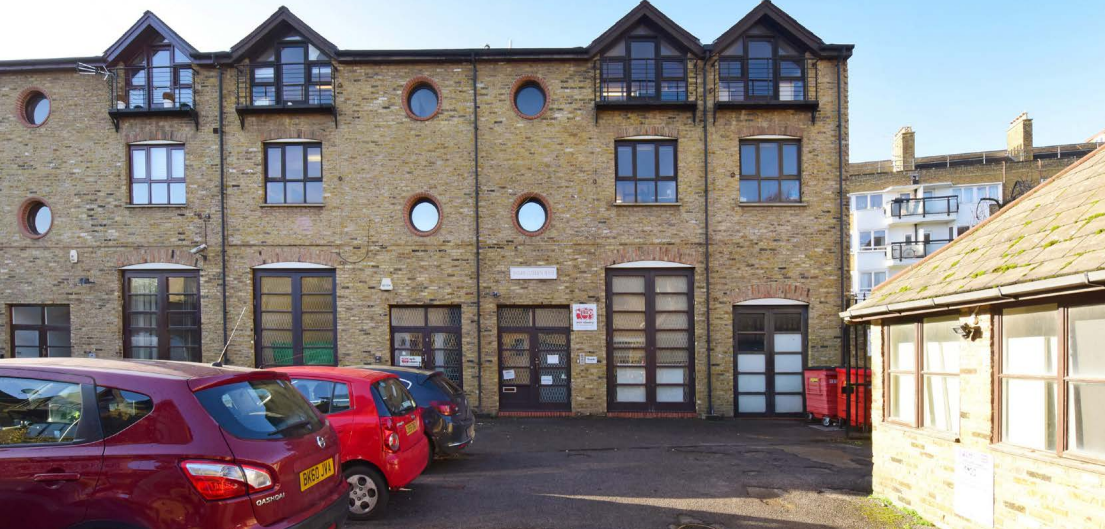 3 The Stableyard, London for lease Primary Photo- Image 1 of 2