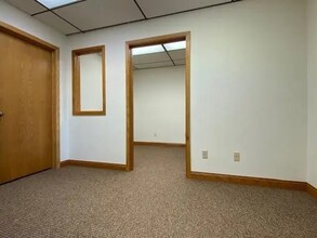 2615-2619 Post Rd, Stevens Point, WI for lease Interior Photo- Image 2 of 5