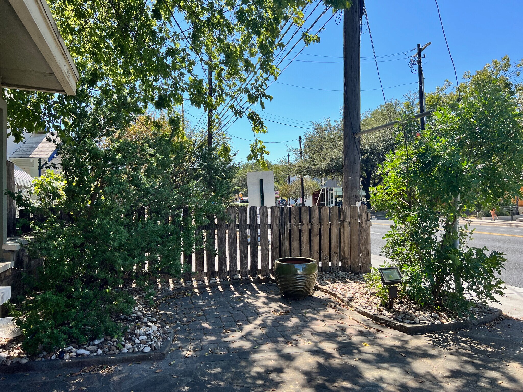 1609 S 1st St, Austin, TX 78704 Office for Lease