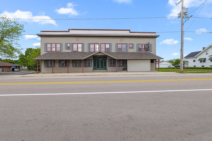 1302 Main st, Saint Cloud, WI for sale - Building Photo - Image 2 of 31