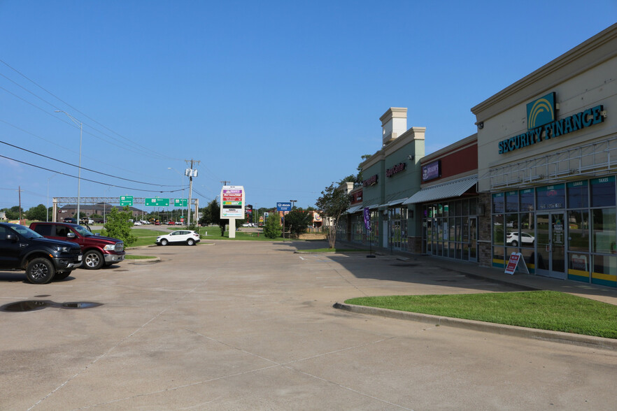 2701 W SW Loop 323, Tyler, TX for lease - Building Photo - Image 3 of 12