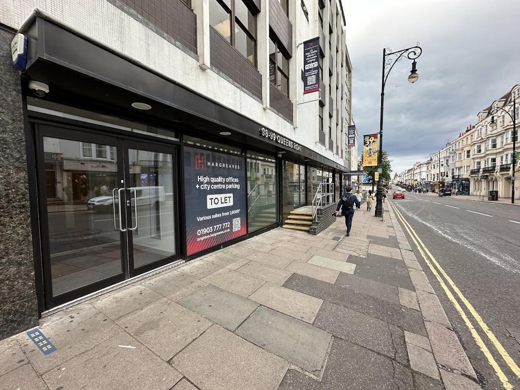 96-101 Queens Rd, Brighton for lease Building Photo- Image 1 of 102